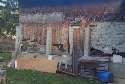 Casă cu Teren 350 Mp în Lepșa - 4