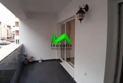 Apartament cu 3 camere decomandat în Piața Cluj - 2
