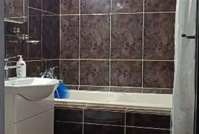 Proprietar închiriez apartament 3 camere pe termen lung - 2