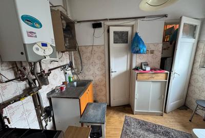 Apartament cu 4 camere decomandat în Armeneasca - 12