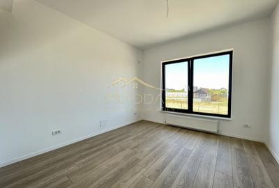 Vila exclusivista_P+1*5 Camere*Teren 704 mp*Langa Padure//Balotesti - 32