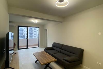 Apartament cu 3 camere semidecomandat în Micro 16 - 4