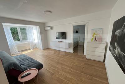 Apartament de inchiriat, cu 2 camere, 48 mp, zona ultracentr