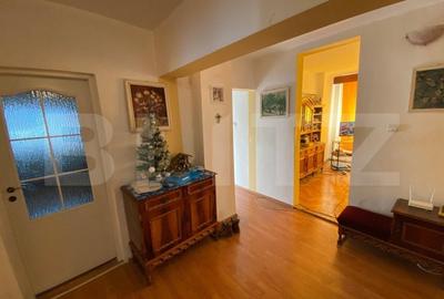 Apartament 4 camere 81 mp, decomandat, ultracentral - 2