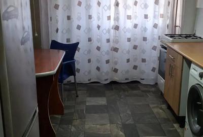 Inchiriez apartament 2 camere - 2