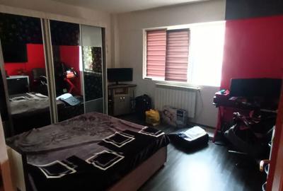 Apartament cu 3 camere decomandat în Central - 2