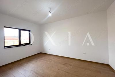 Casă cu 7 camere cu Teren 300 Mp în Moșnița Nouă - 11