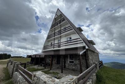 Casă cu 14 camere cu Teren 1001 Mp în Central - 3