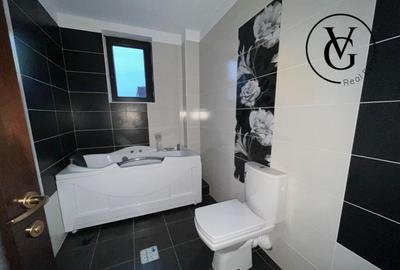 Casă cu 7 camere cu Garaj în Berceni