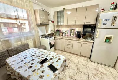 Apartament cu 2 camere semidecomandat, mobilat în Cetate - 3