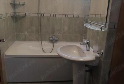 Apartament cu 3 camere decomandat în Central - 2