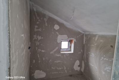 Apartament cu 3 camere decomandat în Băile Felix - 5