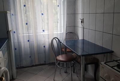 Apartament cu 2 camere semidecomandat în Central - 3