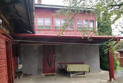 Casa din barne,4 camere,Sta?iunea Cacica,SU 117mp,teren 882 mp - 4