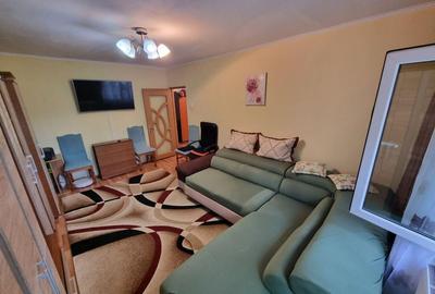 Apartament zona km 4-5 - 2