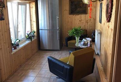 Casă cu 4 camere cu Teren 1700 Mp în Central - 9