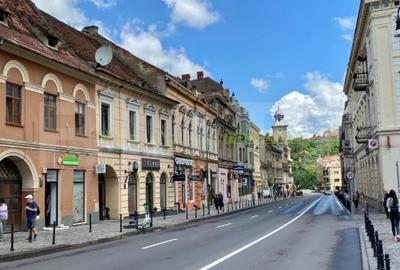 Pod spaitos, transformabil in apartamente, 285 mp, Piata Sfatului - 1