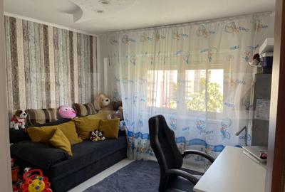 Apartament cu 3 camere semidecomandat în Carpați 2 - 5