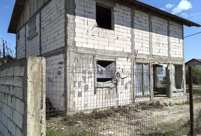 Casă cu 4 camere în Central - 5