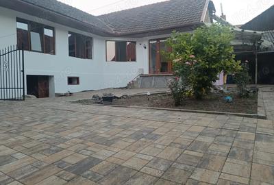 Casă cu 5 camere în Bozovici - 6