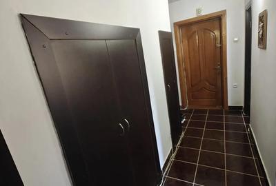 Apartament cu 2 camere semidecomandat în Central - 3