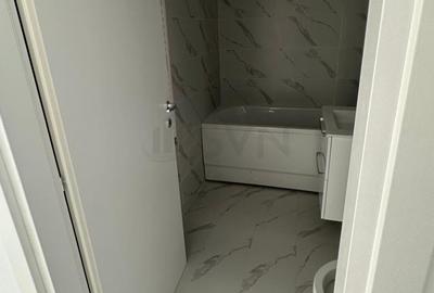 Apartament cu 6 camere decomandat în Fundeni - 12