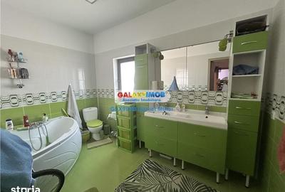 Casă cu 4 camere cu Canalizare în Drumul Taberei - 20
