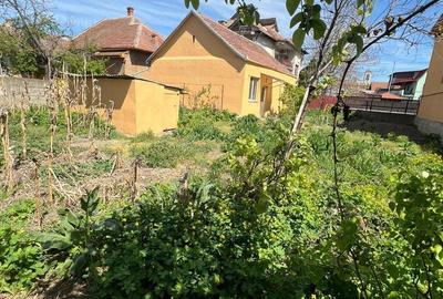 Casă cu 2 camere cu Teren 360 Mp în Central - 2