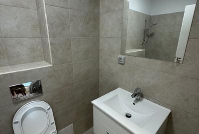 Apartament cu 3 camere decomandat în Calea București - 8