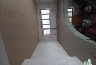 Vila spatioasa in Jilava - 9 camere, 2500 mp teren, pretabila investitie - 4