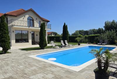 Vilă cu piscină Brașov / Bod (foișor+garaj)