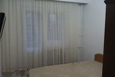 Apartament cu 3 camere decomandat în Central - 8