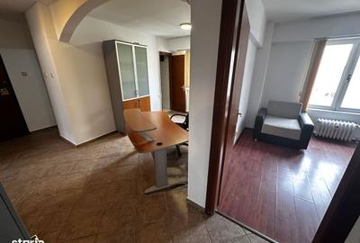 Apartament cu 3 camere semidecomandat, mobilat în Văcăresti - 13