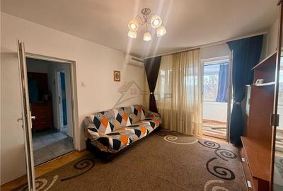 Apartament cu 2 camere semidecomandat în Podu Roș - 2