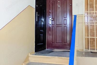 Apartament cu 3 camere semidecomandat în Șagului