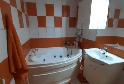Apartament cu 3 camere decomandat în Iosia - 8