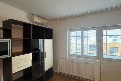 Apartament cu 3 camere în Tineretului - 2