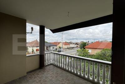 Casa de vanzare in Lazuri, ideala si pentru investitii - 8