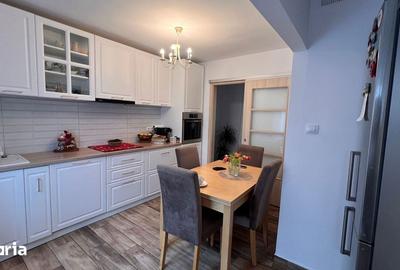 Apartament cu 5 camere decomandat în Central - 13