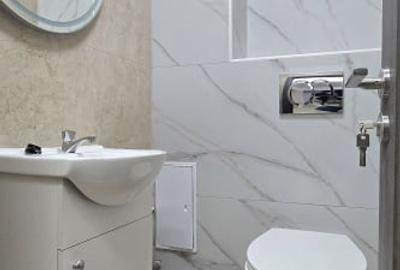 Apartament cu 4 camere decomandat în Poarta 6 - 10