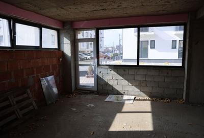 Spațiu comercial, de 317 mp, în Ipotești - 5