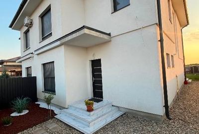 Duplex cu 4 camere 134mp !