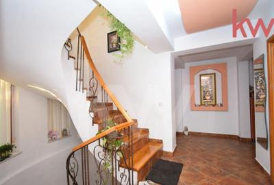 Casa stil arhitectural deosebit, Paltinis, pre? negociabi - 10