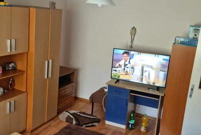 Apartament cu 2 camere decomandat în Central - 3