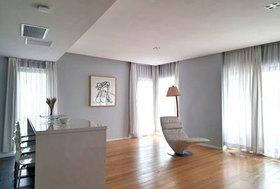 Apartament cu 4 camere, mobilat în Aviației