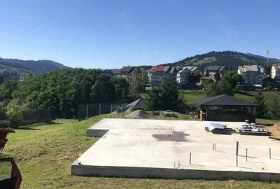 Teren de 2000 mp, în Central - 2
