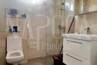 Casa 8 camere de vanzare in Luna de Sus - 7
