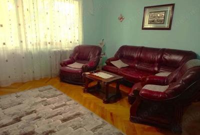 3 cam dec etaj 1 v 2p bloc caramida Complex Studentesc Daliei - 8