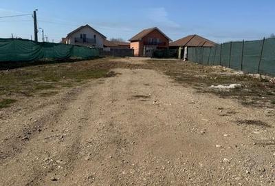 Teren de 829 mp, în Central