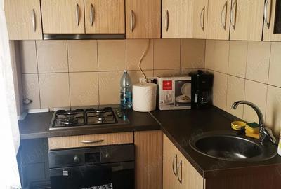 Garsonieră decomandată în Central - 2